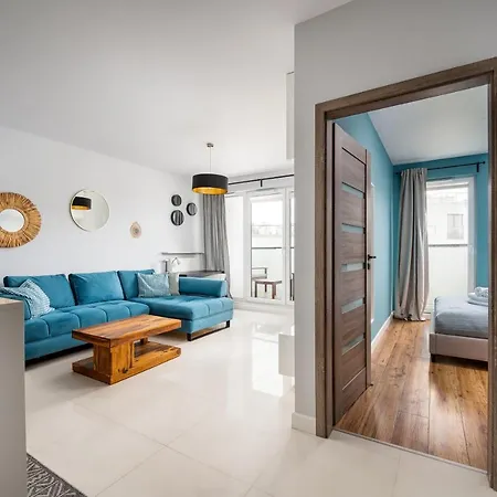 Daire Bluszczanska Blue Modern Varşova